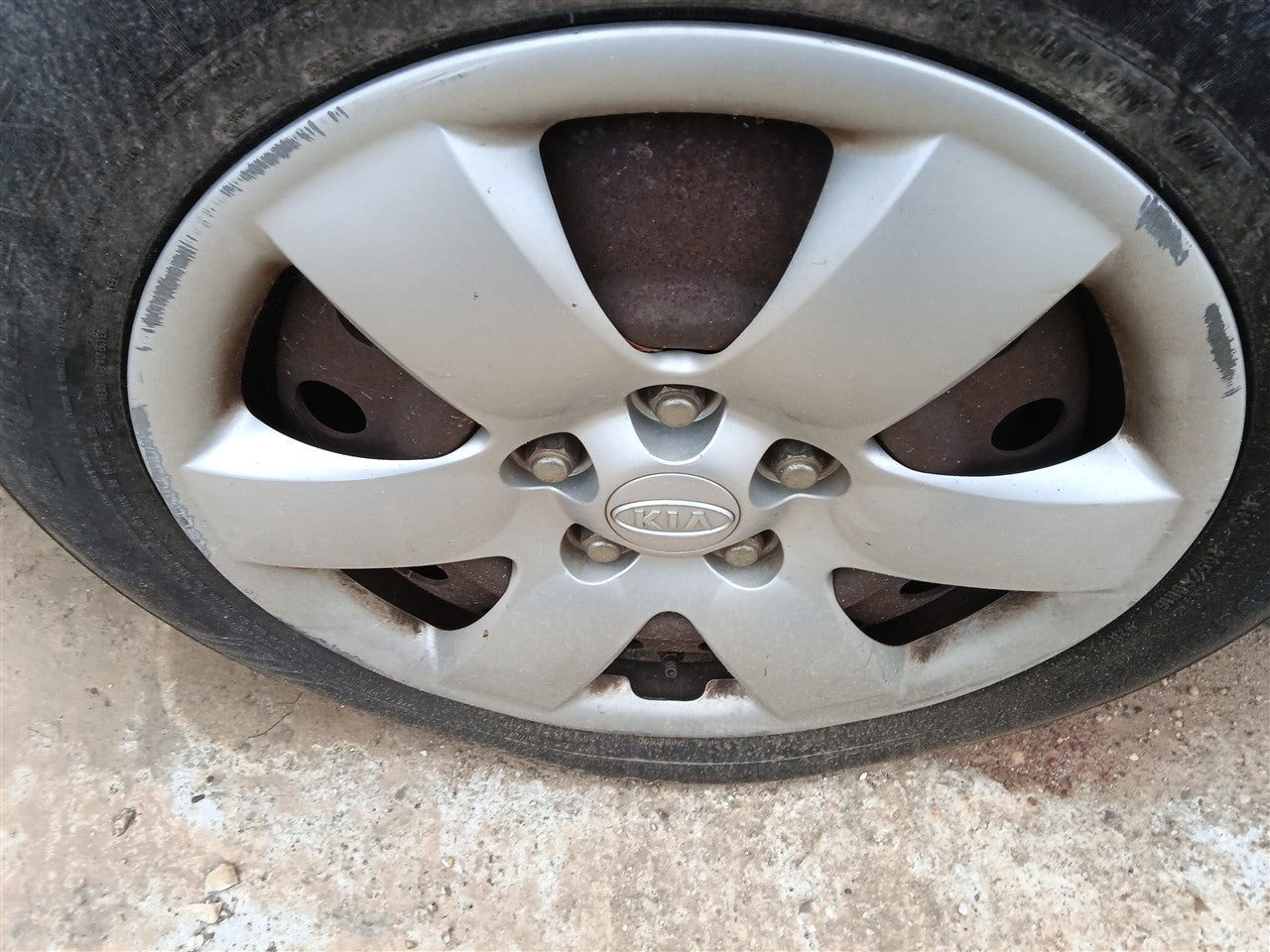2006 thru 2010 KIA Optima, KIA Magentis Wheel Rim 16x6 1 2 steel 13 hole