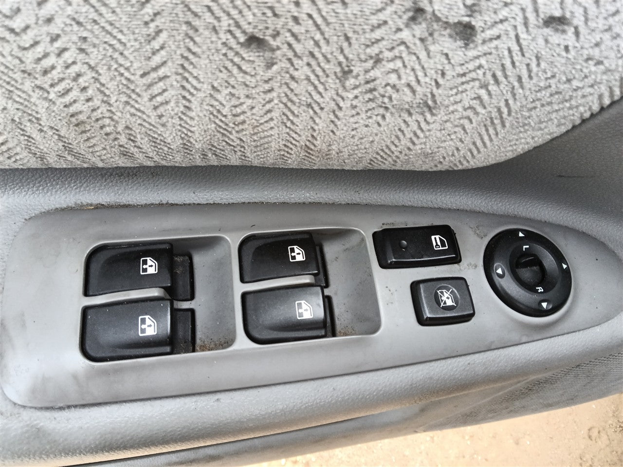 2006 2007 2008 KIA Optima Driver Side Left Front Door Window Master Switch Driver s lock with mirror and