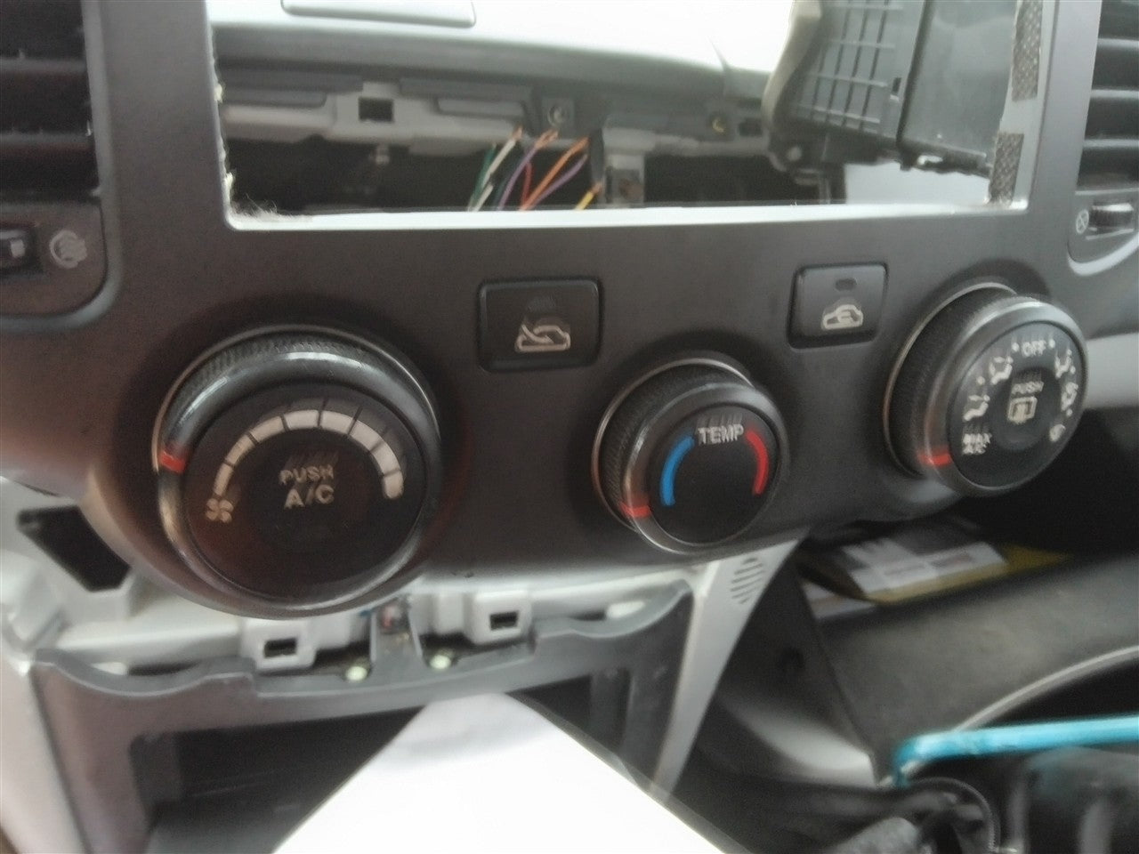 2006 2007 2008 KIA Optima, KIA Magentis AC Heater Temperature Climate Control Unit