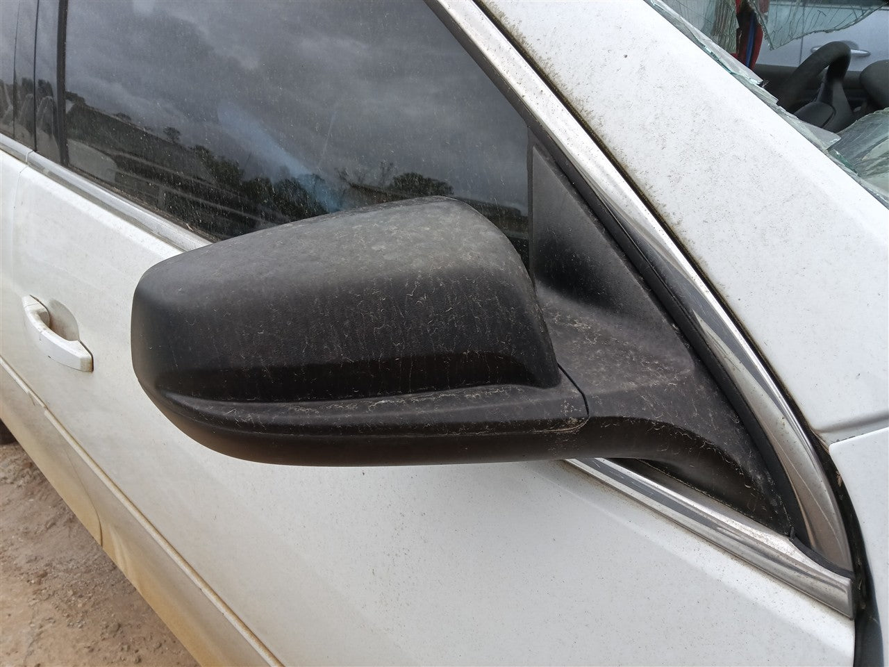 2014 2015 2016 Chevrolet Malibu Right Passenger Side View Door Mirror Power without integral turn signal opt D22 R