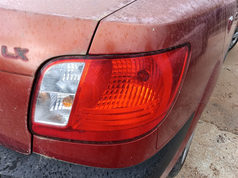 2006 thru 2011 KIA RIO Passenger Side Right Tail Light Lamp Assembly Sdn R