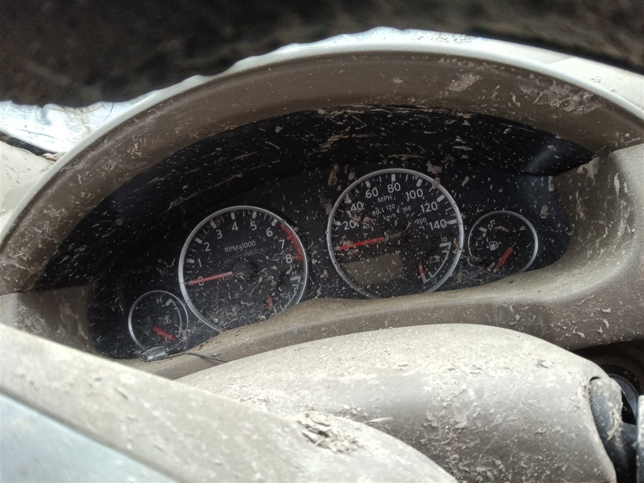 2005 2006 2007 Nissan Pathfinder, Nissan Xterra Speedometer Instrument Gauge Cluster MPH 4x2