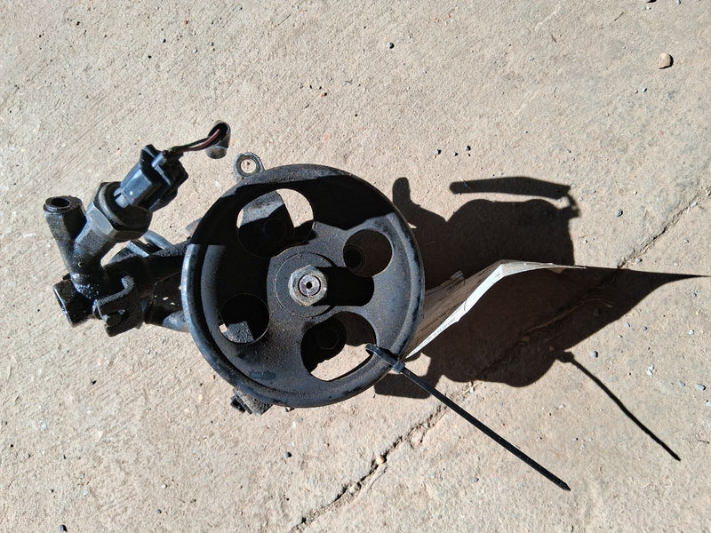 Used OEM Power Steering Pump from 2006 Nissan