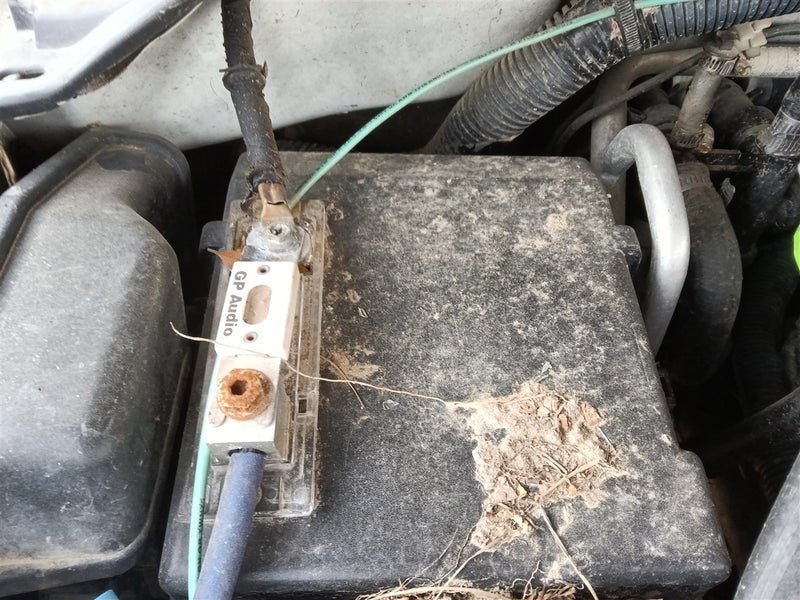 2005 2006 2007 Nissan Xterra, Nissan Frontier, Nissan Pathfinder Engine Bay Fuse Box Relay Panel