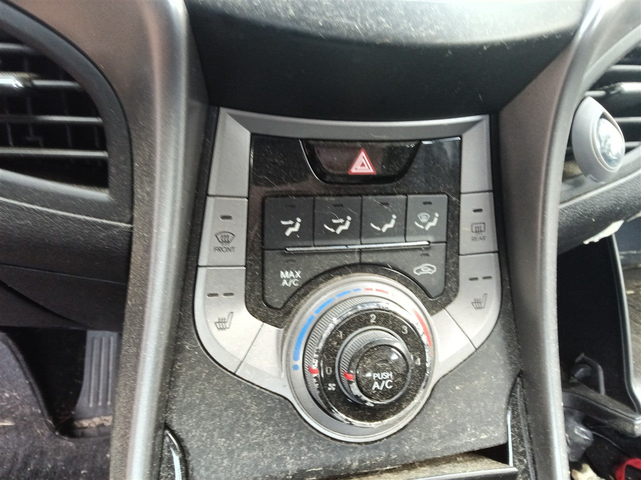 2011 2012 2013 Hyundai Elantra AC Heater Temperature Climate Control Unit heated seats