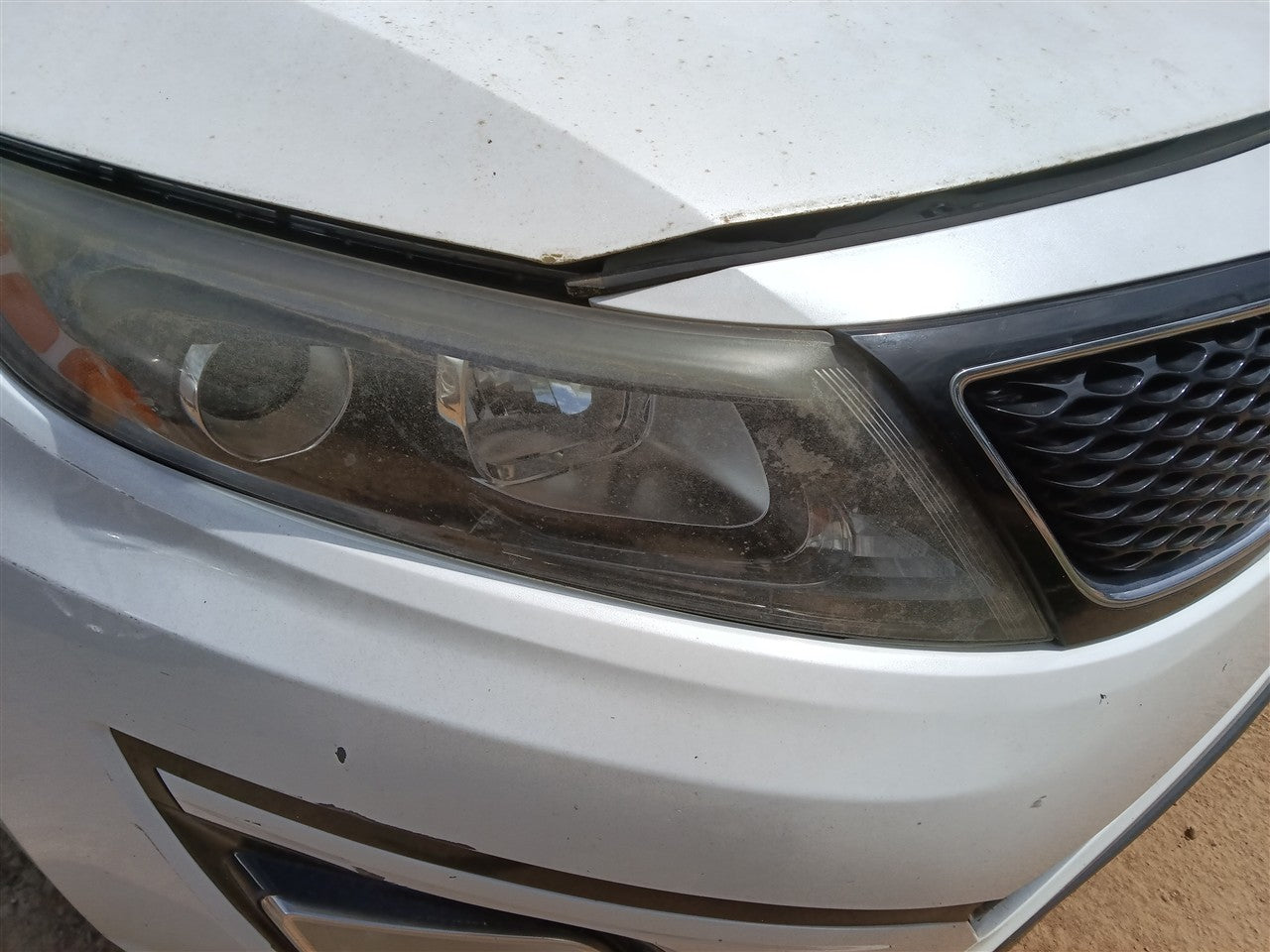 2014 2015 KIA Optima Passenger Side Right Headlight Headlamp Assembly 2.4L VIN 7 8th digit halogen without LED accents