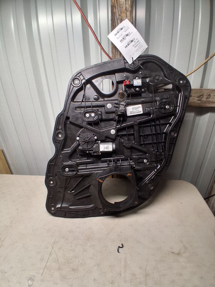 Used OEM Driver Side Left Door Window Regulator, Front from 2015 Kia Optima