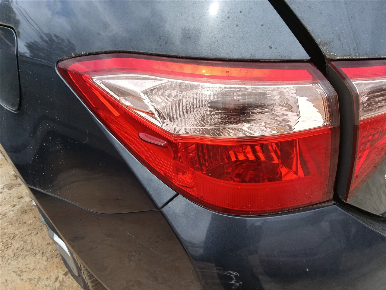 2017 2018 2019 Toyota Corolla Driver Side Left Tail Light Lamp Assembly without LED reverse