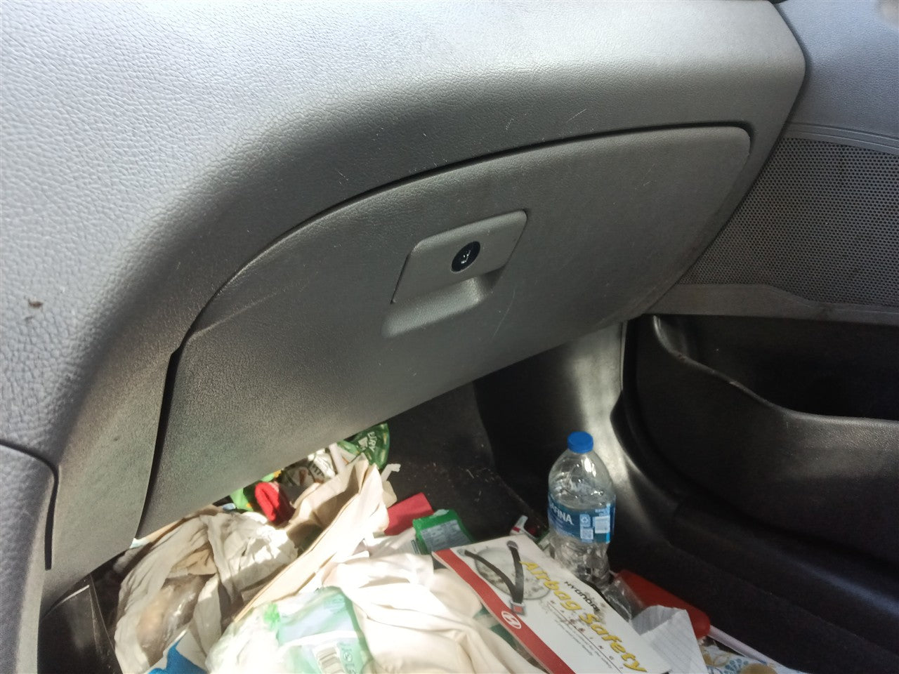2014 Hyundai Sonata Glove Box Compartment