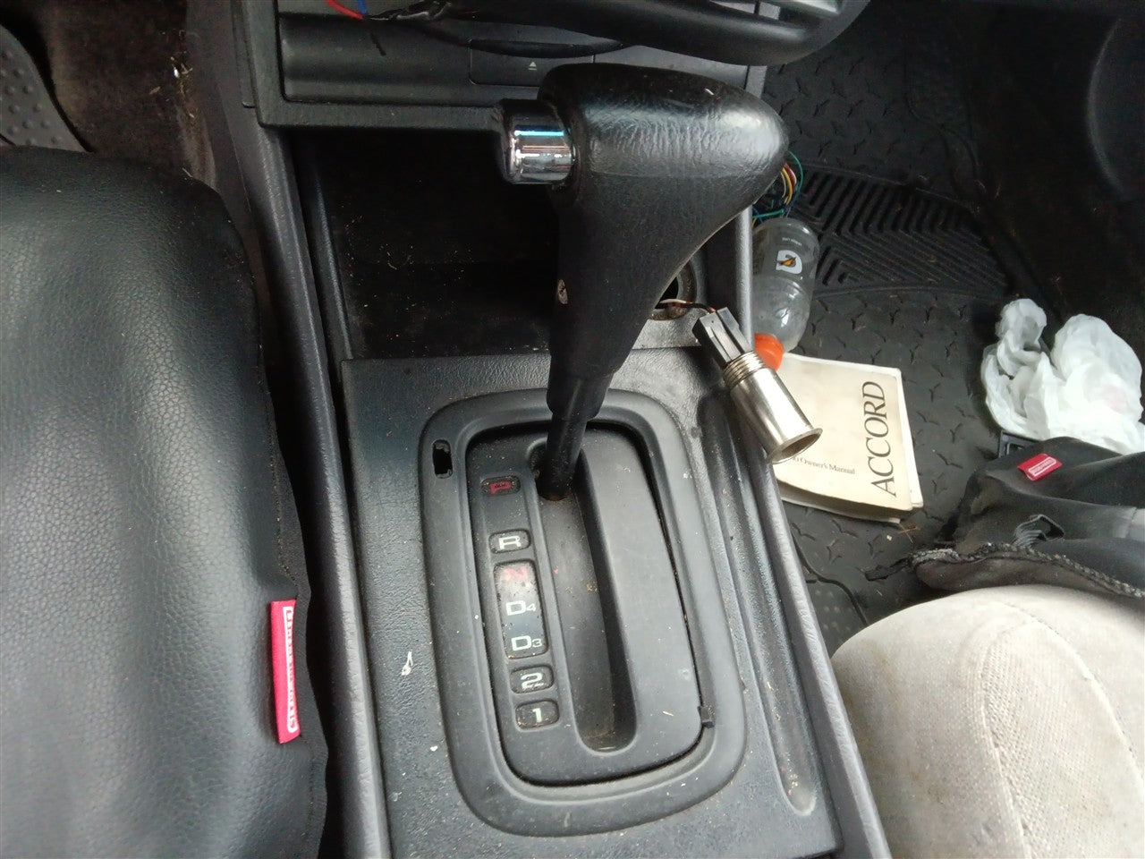 2000 Honda Accord Transmission Gear Shifter Assembly