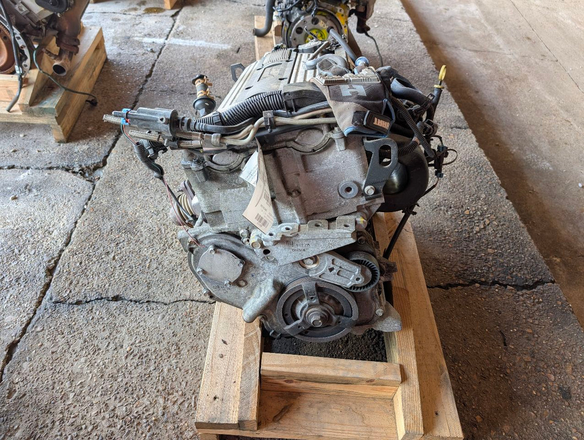 Used OEM Engine Motor Assembly from 2002 Saturn L Series