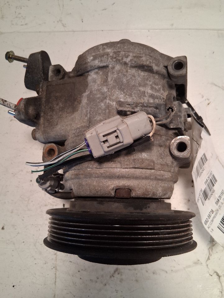 1998 thru 2002 Toyota Corolla AC Air Conditioning Compressor