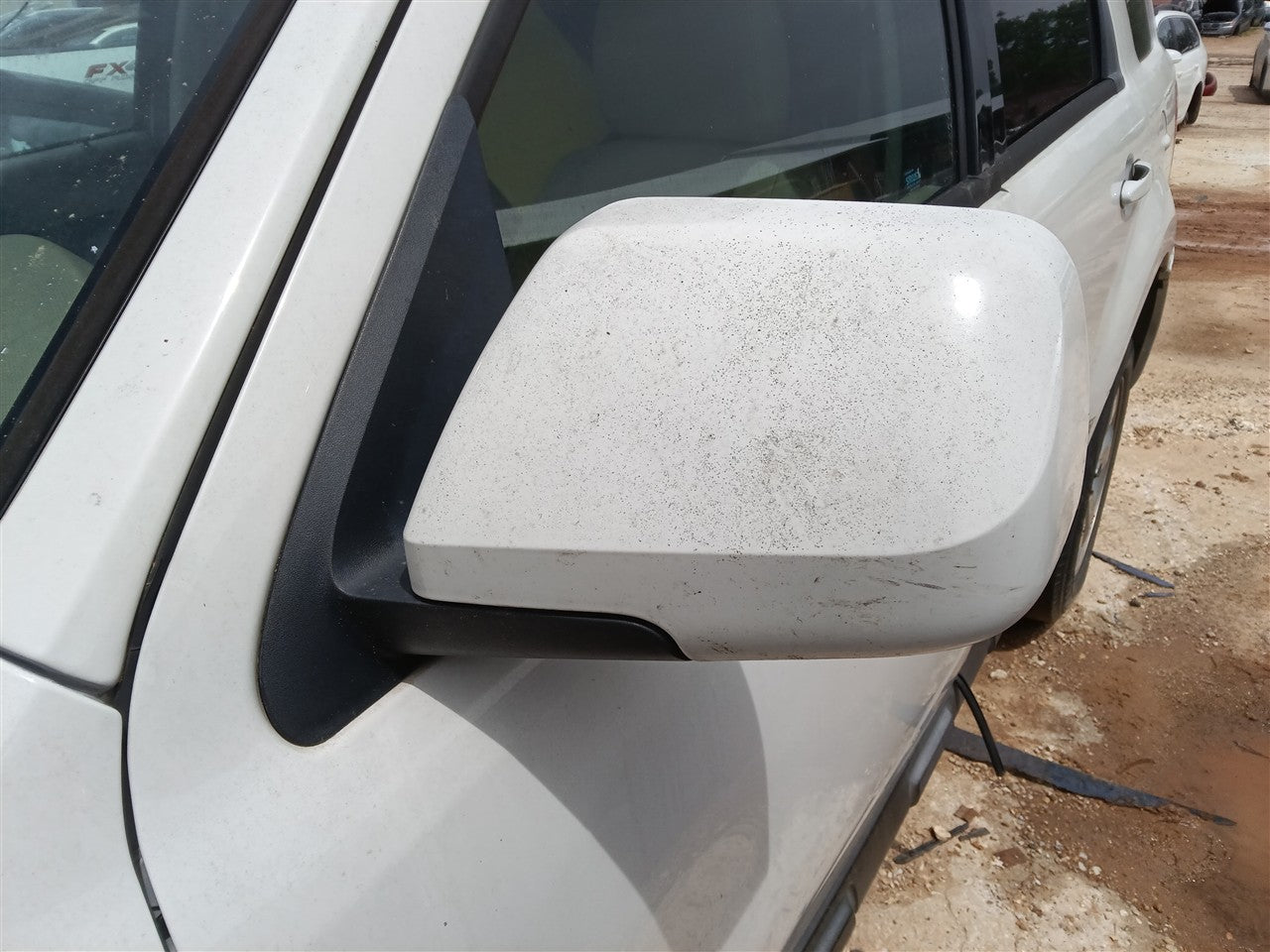 2010 2011 2012 Ford Escape, Mercury Mariner Left Driver Side View Door Mirror Power dual image spotter glass with heated L