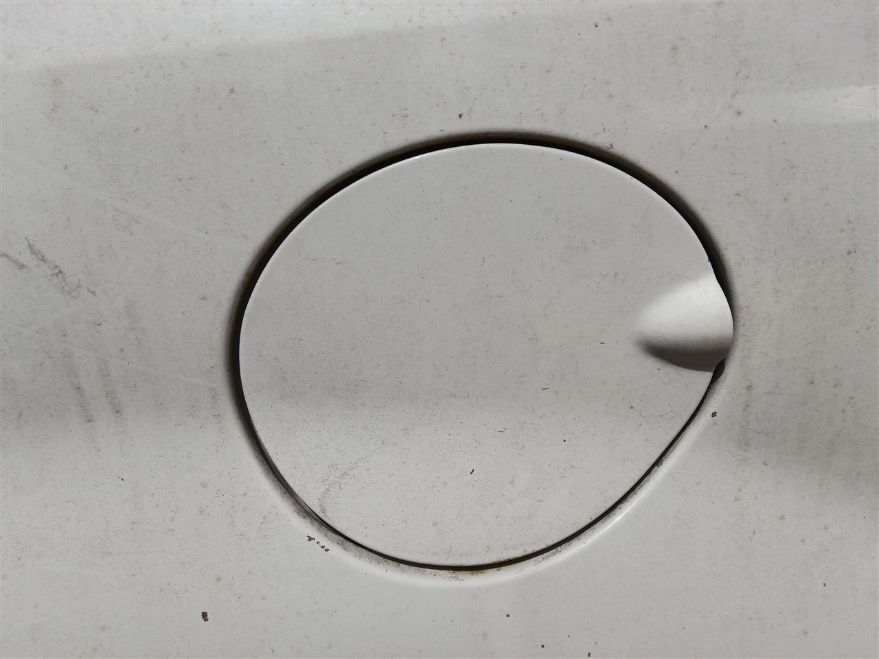 2012 Ford Escape Fuel Filler Gas Door Lid