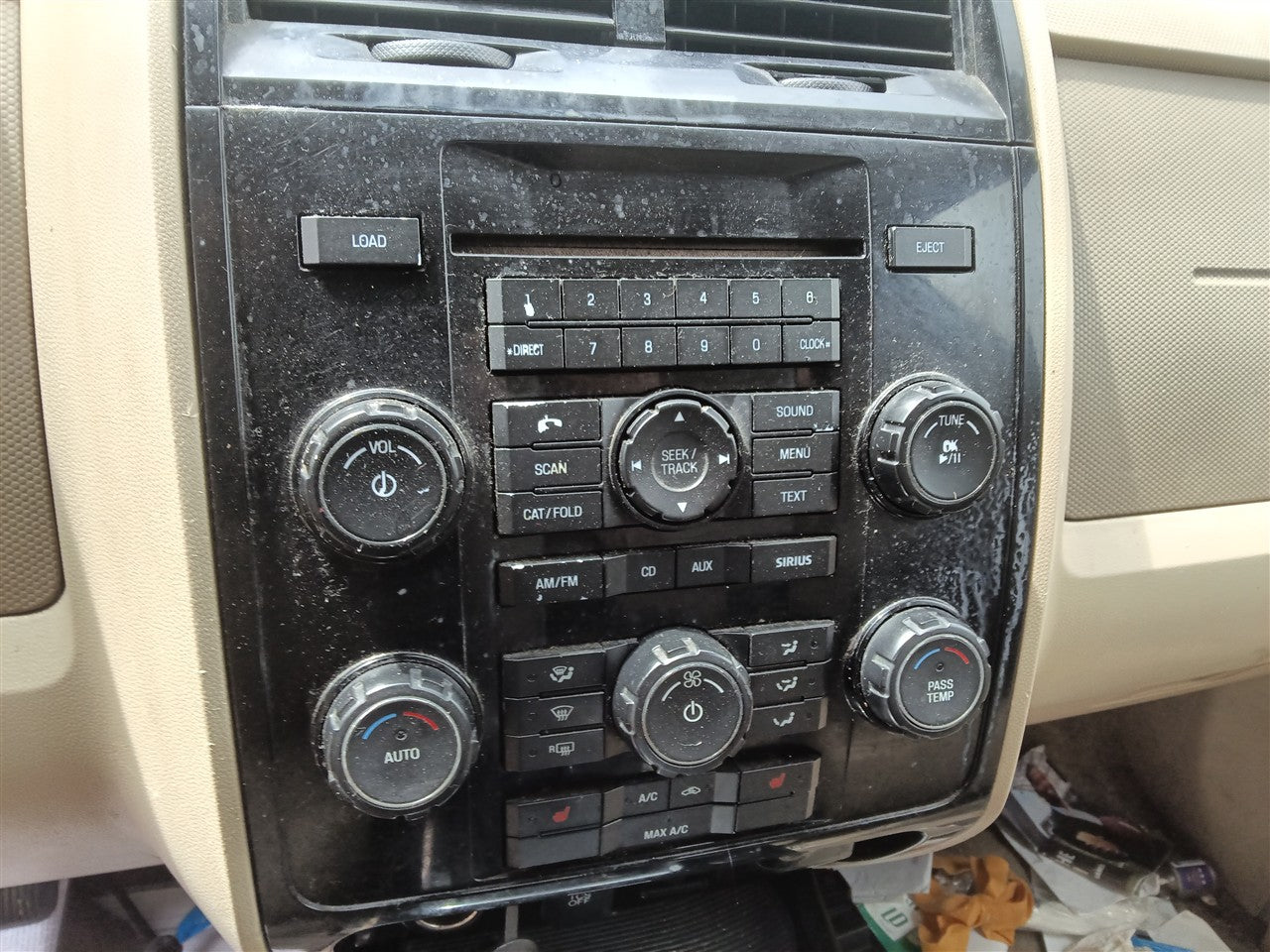 2009 2010 2011 2012 Ford Escape, Mercury Mariner Radio Stereo Audio Head Unit control panel