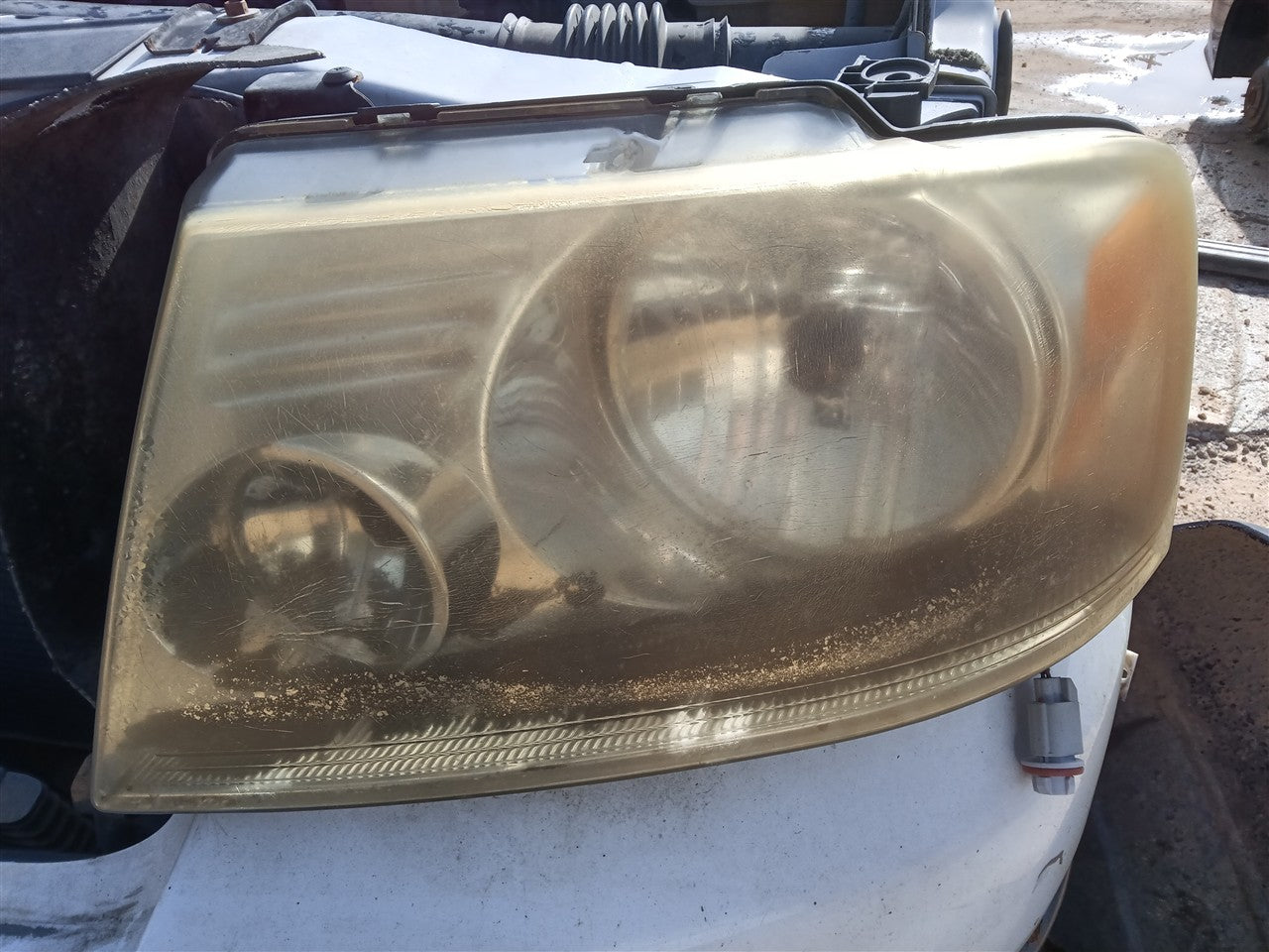 2004 thru 2008 Ford F150, Lincoln LT Driver Side Left Headlight Headlamp Assembly L