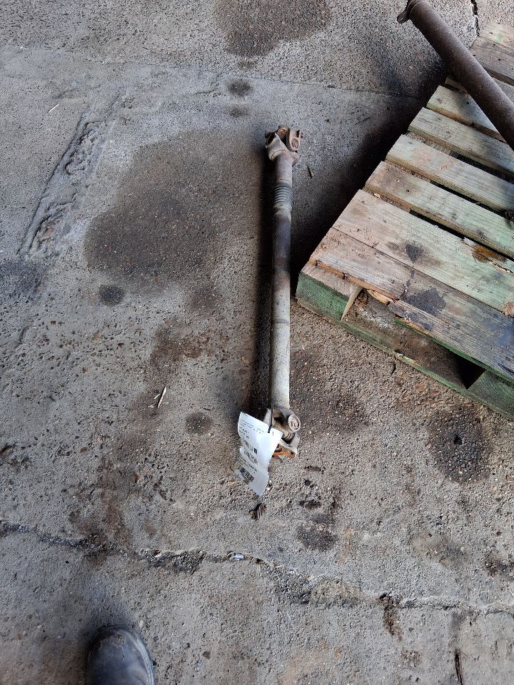 2005 2006 2007 2008 Ford F150, Lincoln LT, Ford Expedition Drive Shaft Front