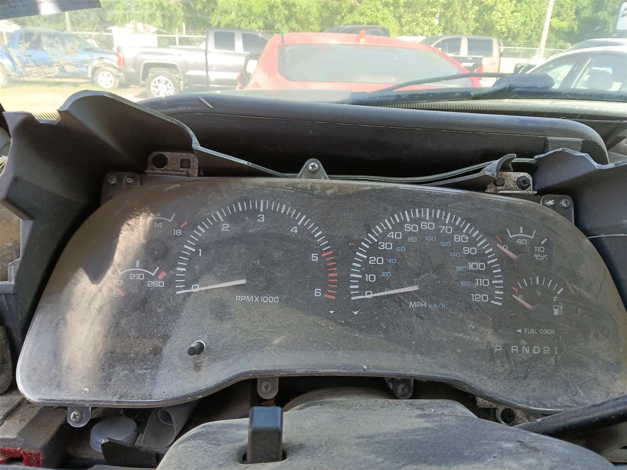 1998 Dodge 1500, Dodge 2500, Dodge 3500 Speedometer Instrument Gauge Cluster with tachometer MPH