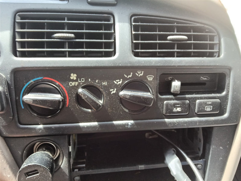1992 thru 1996 Toyota Camry AC Heater Temperature Climate Control Unit knob and slide lever