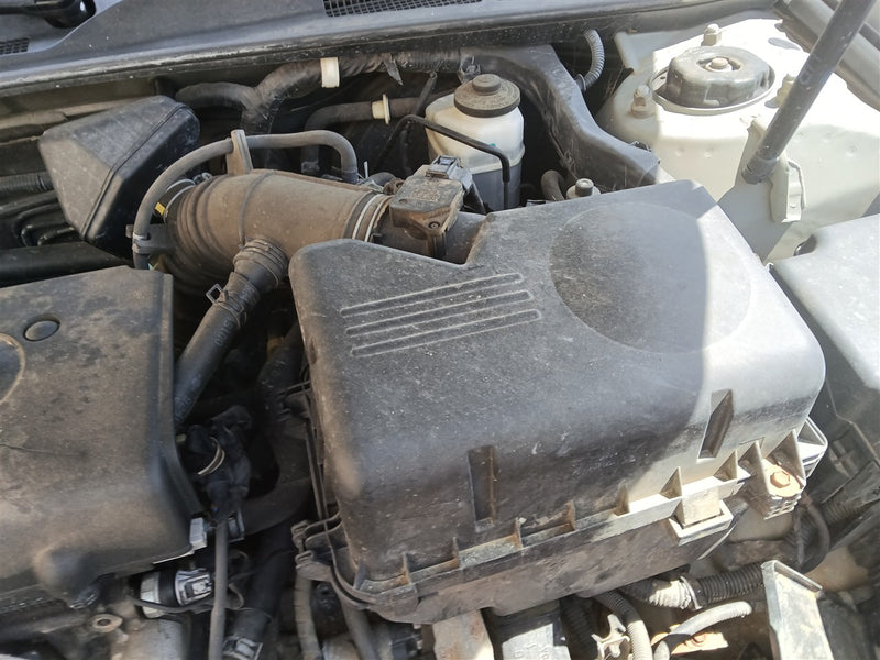 2002 2003 Toyota Camry Air Cleaner Intake Filter Box 4 cylinder