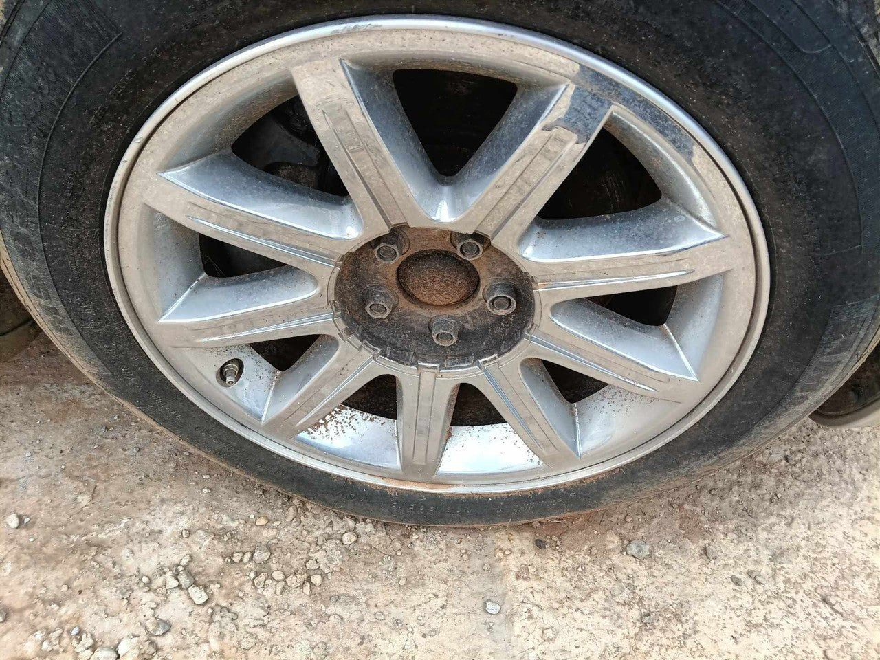 Donor vehicle 2006 Chrysler 300 (Stock #251260)