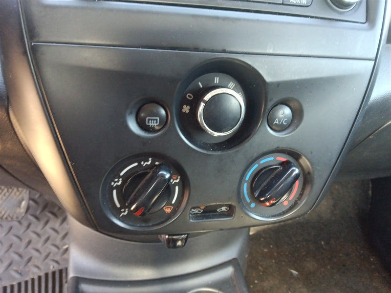 2015 thru 2019 Nissan Versa, Nissan Worldwide Micra AC Heater Temperature Climate Control Unit