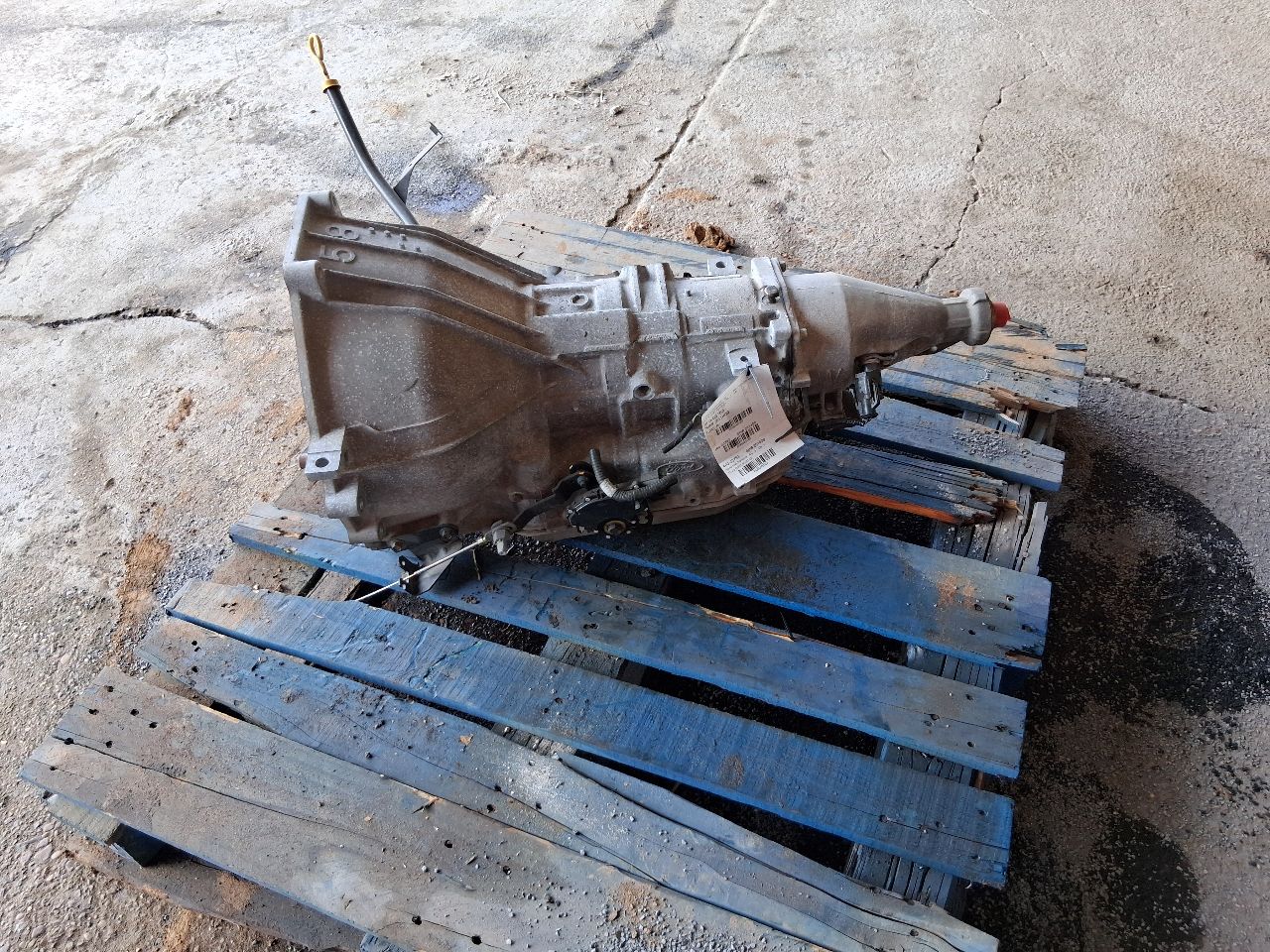 2001 2002 Ford Crown Victoria, Mercury Grand Marquis Transmission Transaxle Assembly AT