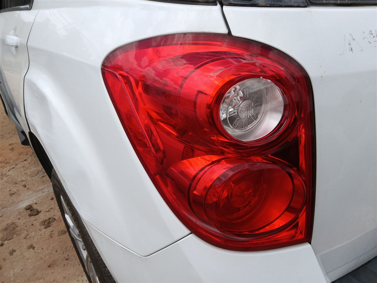 2010 thru 2015 Chevrolet Equinox Driver Side Left Tail Light Lamp Assembly L