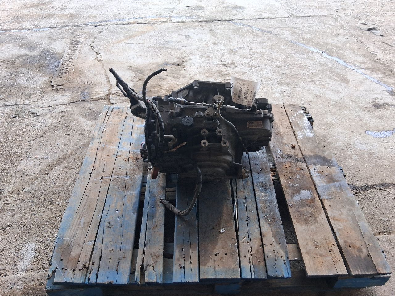 2013 Chevrolet Equinox, GMC Terrain Transmission Transaxle Assembly AT FWD 2.4L