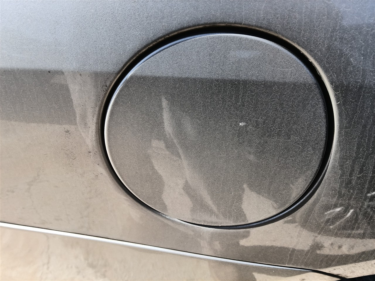 2013 Chevrolet Malibu Fuel Filler Gas Door Lid