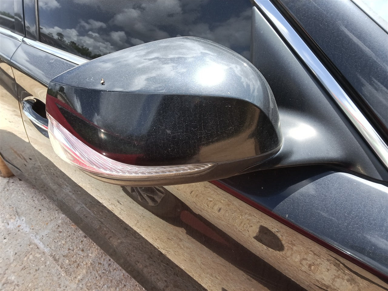 2014 thru 2021 Infiniti Q50 Right Passenger Side View Door Mirror Power heated without automatic dimming R