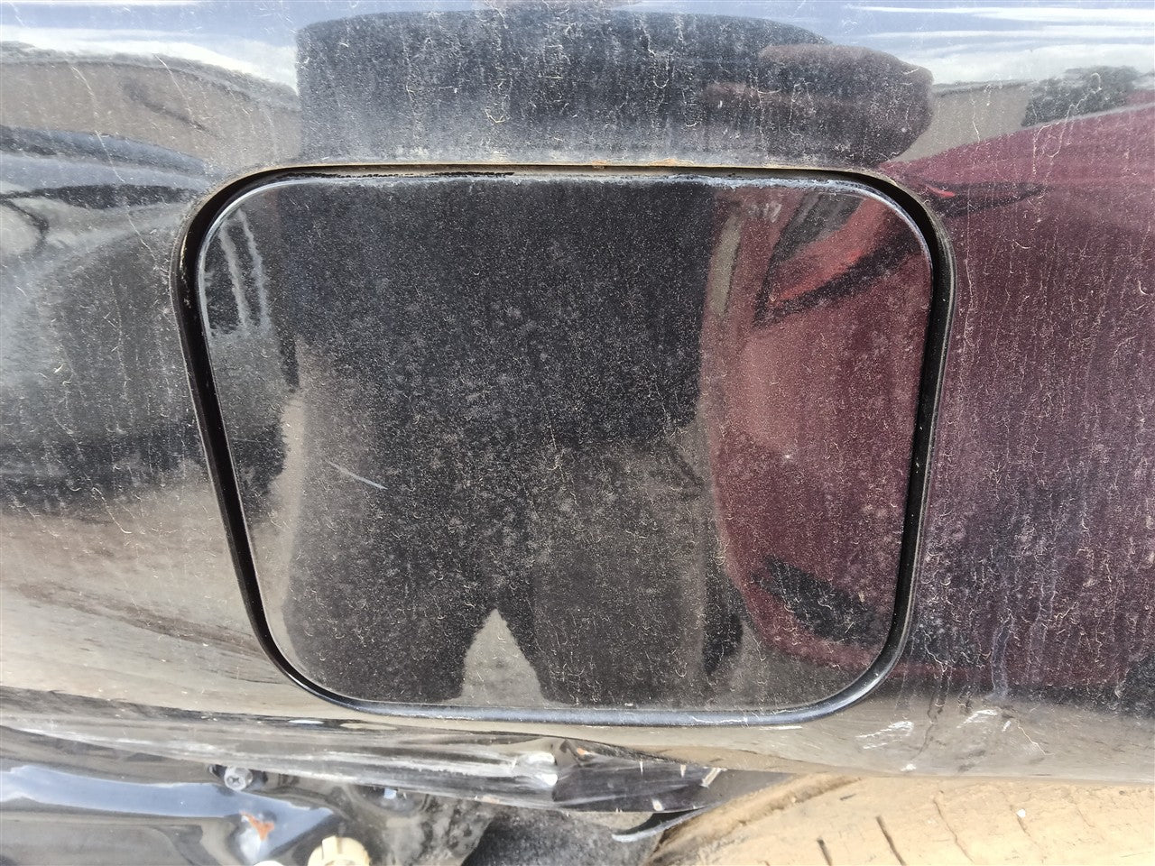 2017 Infiniti Q50 Fuel Filler Gas Door Lid