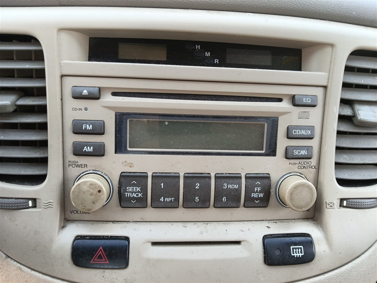 2006 2007 2008 KIA RIO Radio Stereo Audio Head Unit receiver AM FM CD 2 din