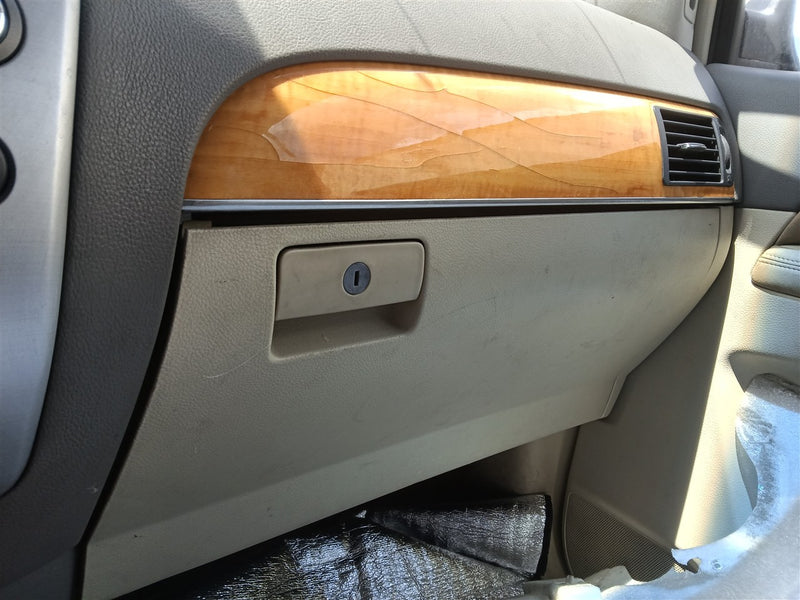 2009 Infiniti QX56 Glove Box Compartment