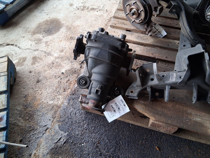 2007 thru 2015 Nissan Armada, Infiniti QX56 Carrier Assembly rear