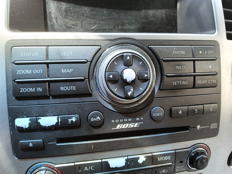 2009 2010 Infiniti QX56 Radio Stereo Audio Head Unit control front dash mounted