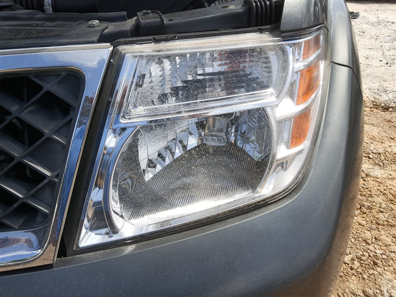 2008 thru 2012 Nissan Pathfinder Driver Side Left Headlight Headlamp Assembly L