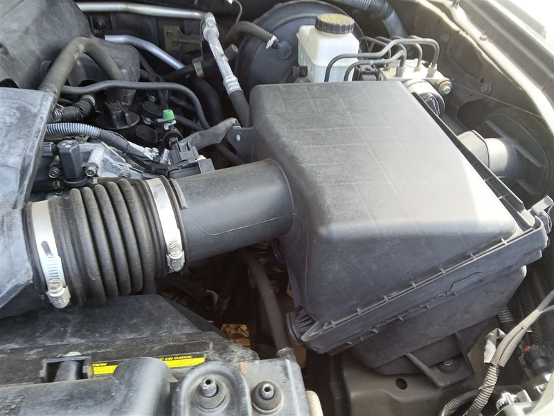 2005 thru 2011 Nissan Pathfinder, Nissan Xterra Air Cleaner Intake Filter Box