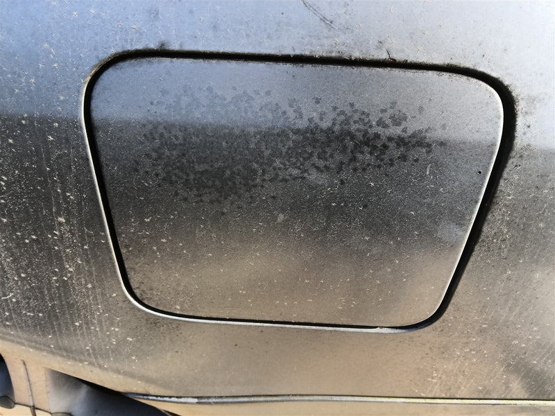 2002 Infiniti I35 Fuel Filler Gas Door Lid