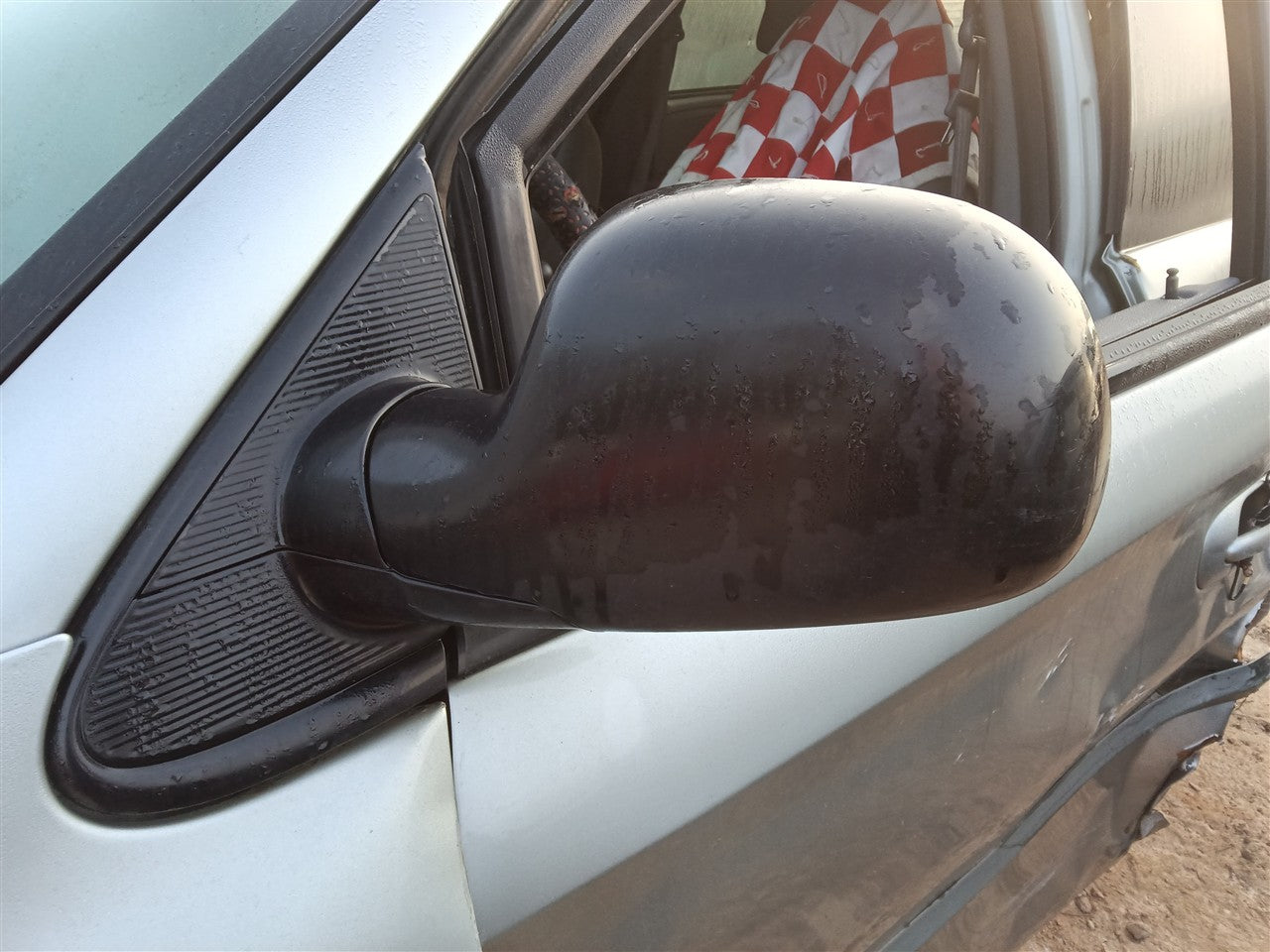 2001 2002 2003 2004 Dodge Caravan, Jeep Voyager Left Driver Side View Door Mirror Power non heated L