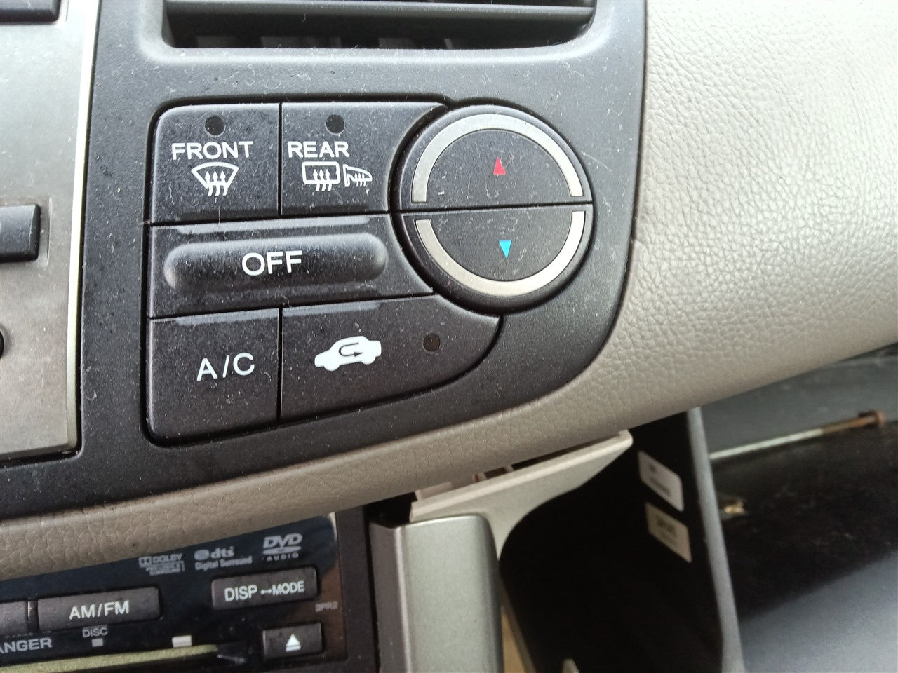 2007 thru 2012 Acura RDX Passenger Side Right AC Heater Temperature Climate Control Unit R