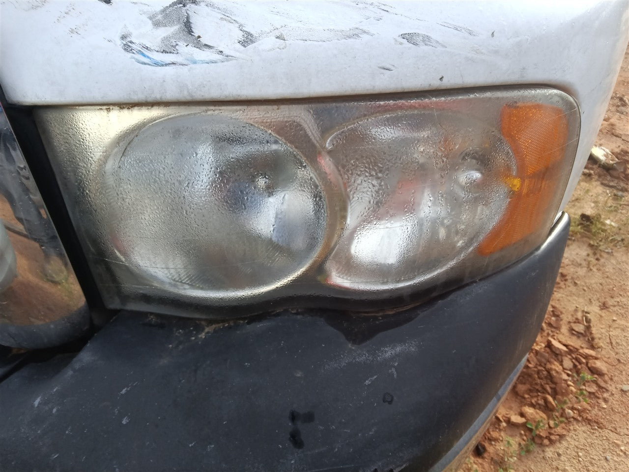 2002 2003 2004 2005 Dodge 1500, Dodge 2500, Dodge 3500 Driver Side Left Headlight Headlamp Assembly L
