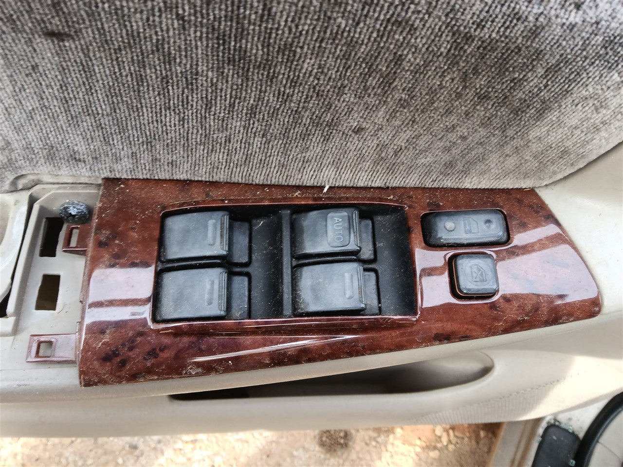 2003 thru 2008 Toyota Corolla, Toyota Matrix Driver Side Left Front Door Window Master Switch Driver s