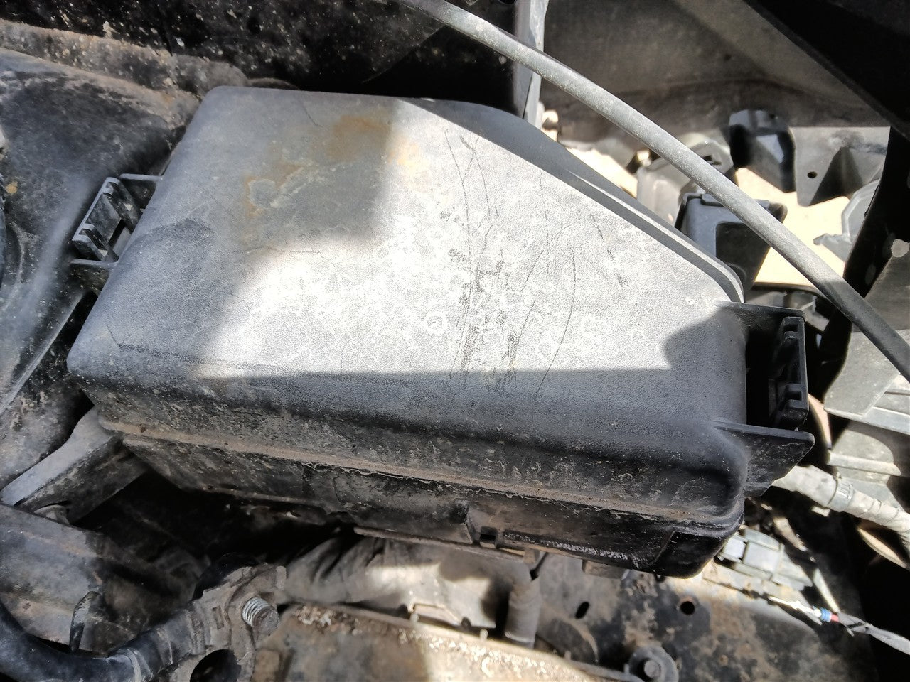 2010 2011 KIA Soul Engine Bay Fuse Box Relay Panel 2.0L AT