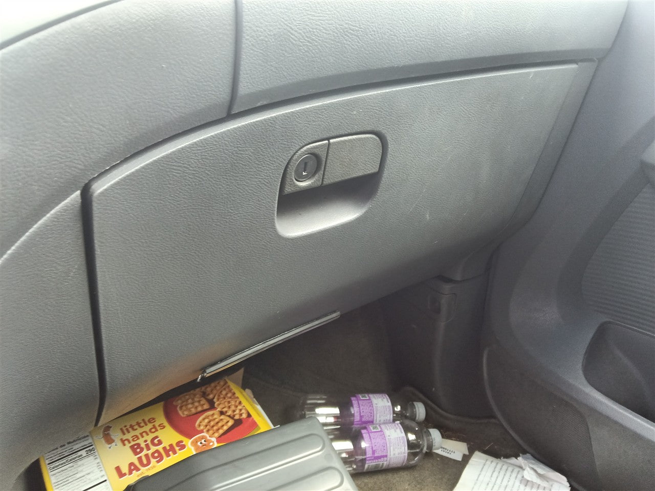 2005 Honda Odyssey Glove Box Compartment