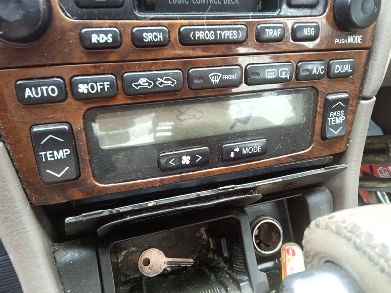 2000 thru 2004 Toyota Avalon AC Heater Temperature Climate Control Unit push buttons