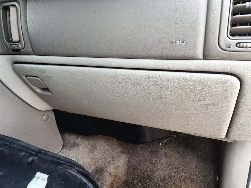 2003 Chevrolet Tahoe Glove Box Compartment