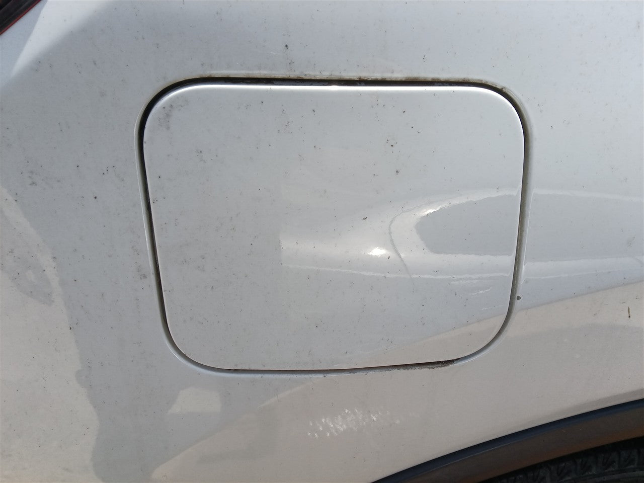 2017 Nissan Rogue Fuel Filler Gas Door Lid