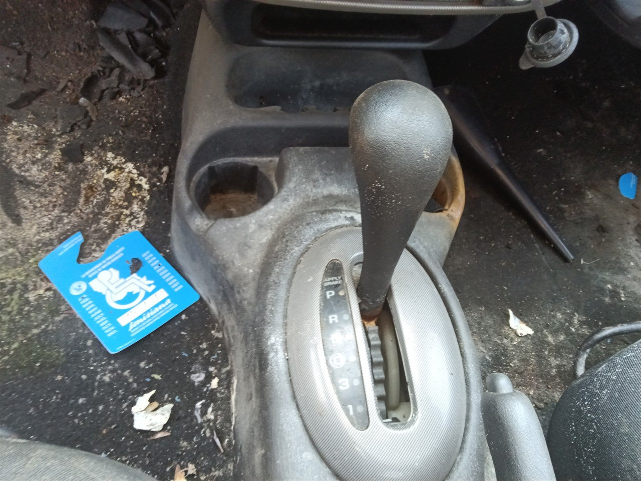 2005 Dodge Neon Transmission Gear Shifter Assembly