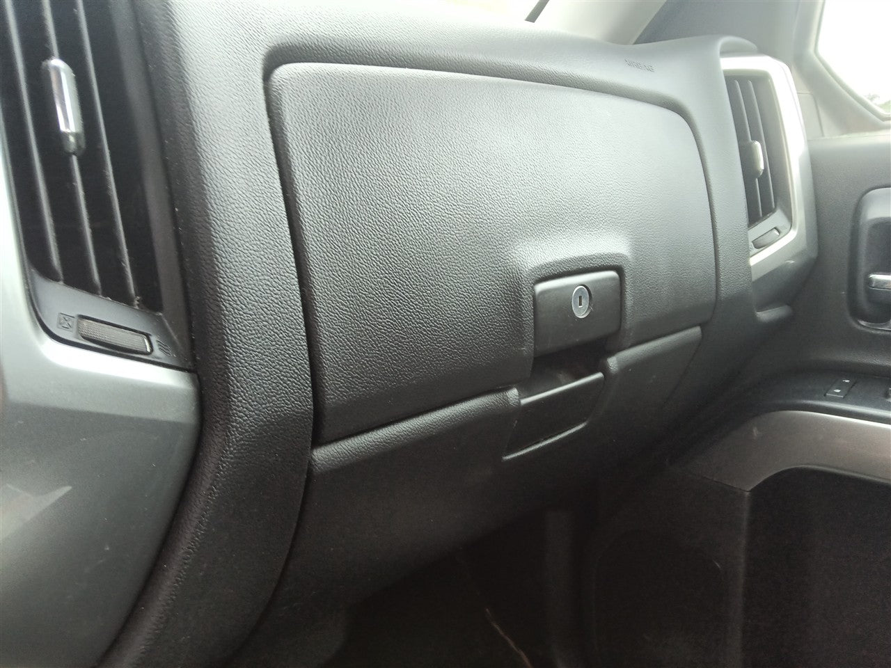 2014 Chevrolet Silverado 1500 Glove Box Compartment